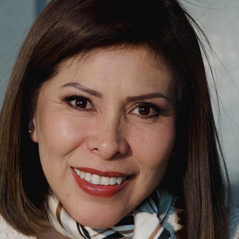 Flor Cueva